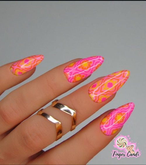 CJS-LC-52 My Thai - Ongles Elaine Lemay