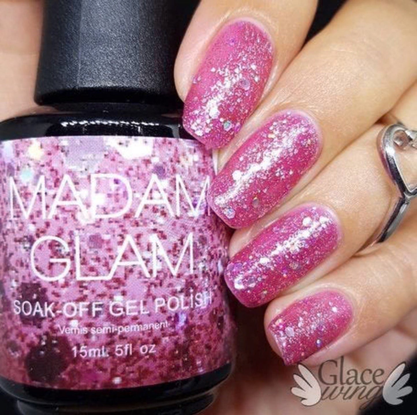 Sparkling Hearts - Ongles Elaine Lemay