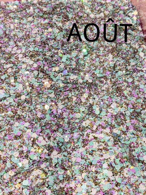 Août - Ongles Elaine Lemay