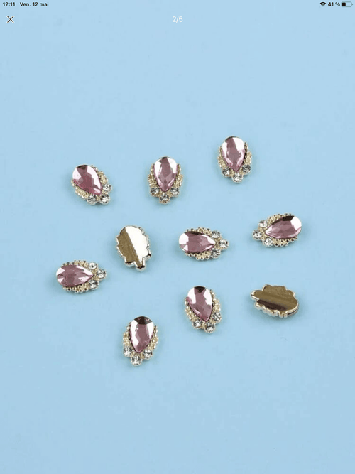 Bijoux strass rose (paquet de 10) - Ongles Elaine Lemay