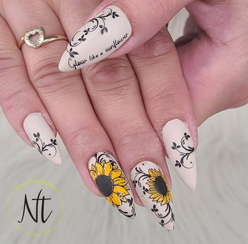 CJS-370 Glow like a Sunflower - Ongles Elaine Lemay