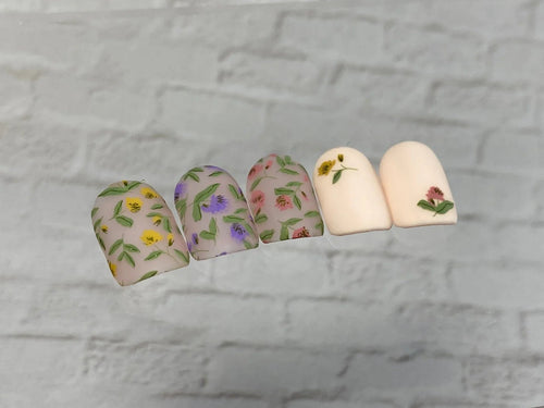 CJS-409 Petals in Pattern - Ongles Elaine Lemay
