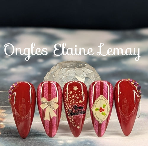 Cranberry Cheer - Ongles Elaine Lemay