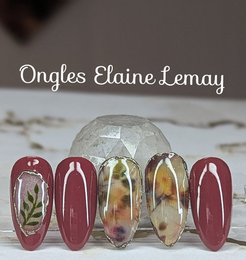 Crimson Cloak - Ongles Elaine Lemay