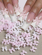 Boucles style coquette - Ongles Elaine Lemay