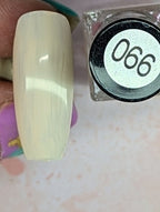 #066 Petal Princess vernis à stamping - Ongles Elaine Lemay