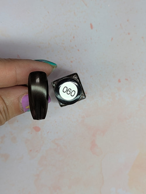 #060 Antique Lustre vernis à stamping - Ongles Elaine Lemay