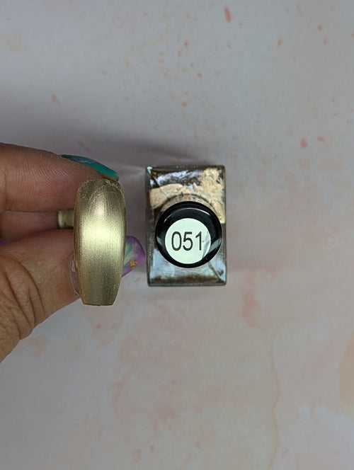 #051 Bring On the Bubbly! Vernis à stamping - Ongles Elaine Lemay