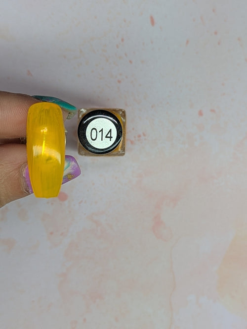 #014 Peachy Keen Jelly Bean vernis à stamping - Ongles Elaine Lemay