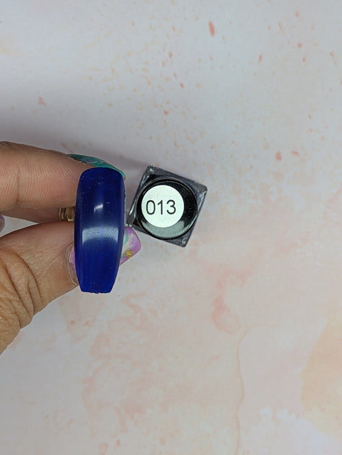 #013 Storm Pirate vernis à stamping - Ongles Elaine Lemay