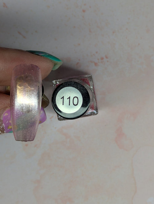 #110 Sugarplum vernis à stamping - Ongles Elaine Lemay