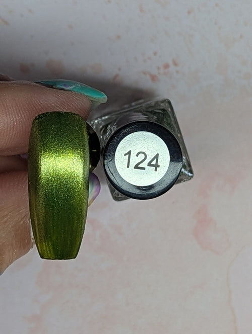 #124 Snake in the Grass vernis à stamping - Ongles Elaine Lemay