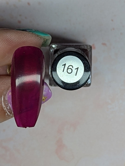 #161 Boysenberry vernis à stamping - Ongles Elaine Lemay