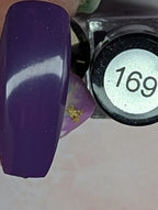 #169 Eggplant vernis à stamping - Ongles Elaine Lemay