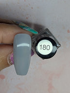 #180 An Elephant Never Forgets - Ongles Elaine Lemay