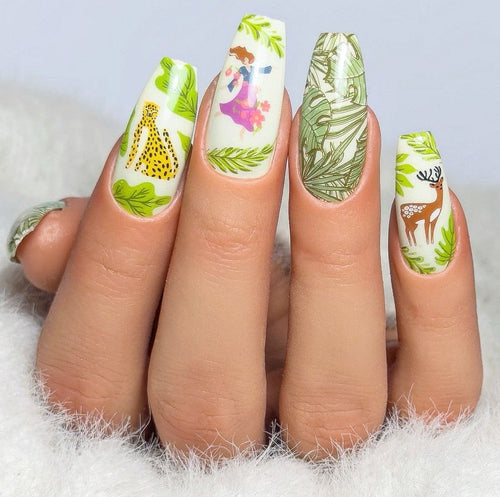 CJS-343 Into the wild - Ongles Elaine Lemay