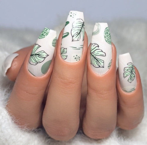 CJS-335 Modern Muse 2 - Ongles Elaine Lemay