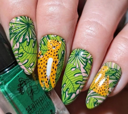 CJS-343 Into the wild - Ongles Elaine Lemay