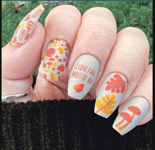 CJS-133 Fallpaper Happy Fall Y’All - Ongles Elaine Lemay