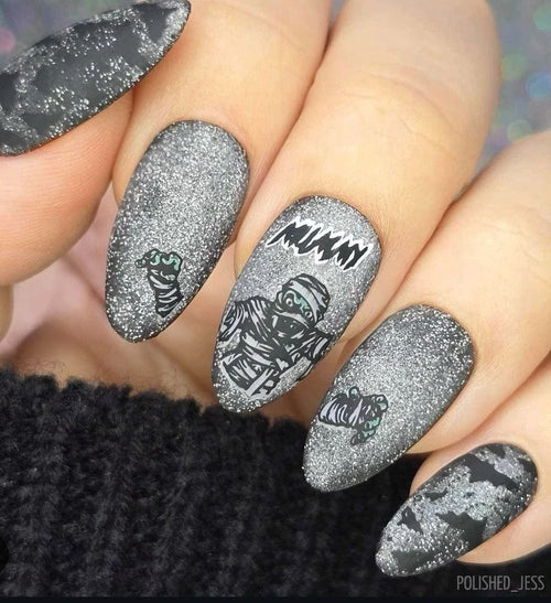 CJS-H-70 The Mummy - Ongles Elaine Lemay