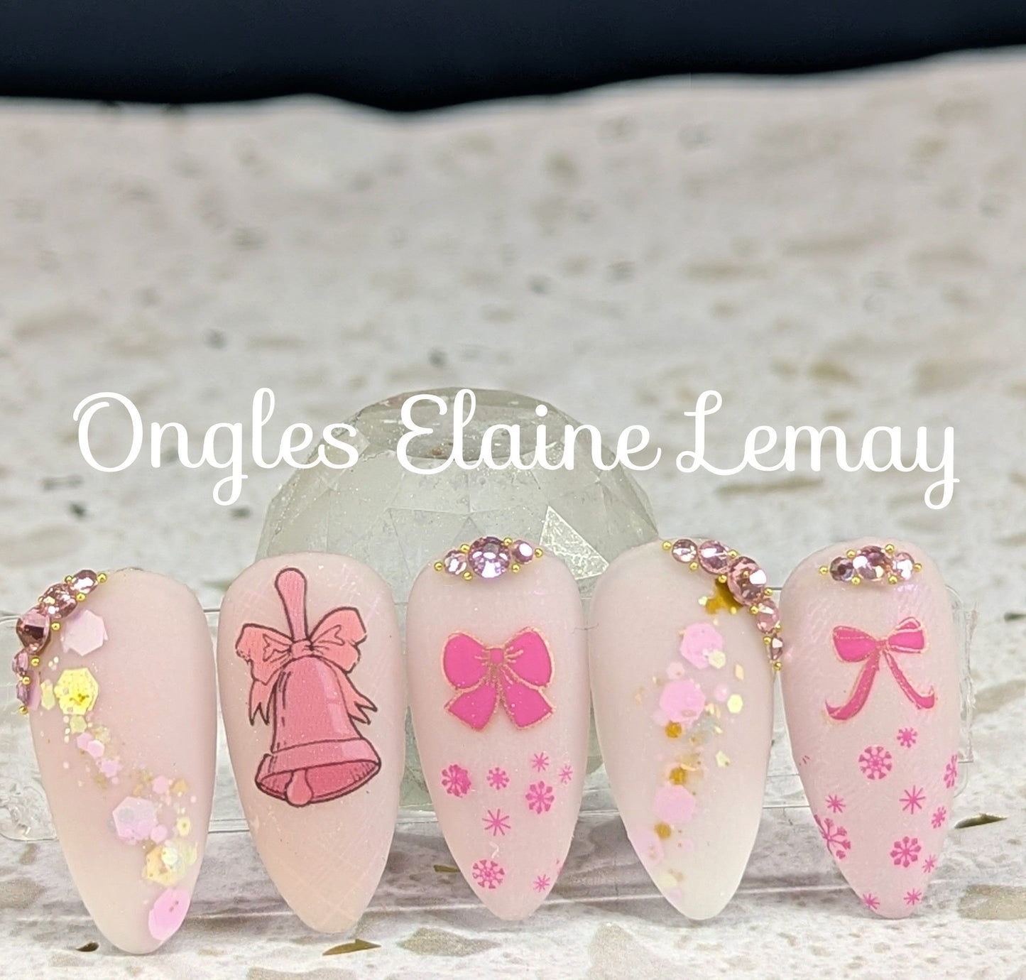 CJS-147 Put a Bow on it Darling - Ongles Elaine Lemay
