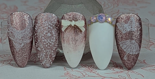 CJS-V-13 Frill Seeker - Ongles Elaine Lemay