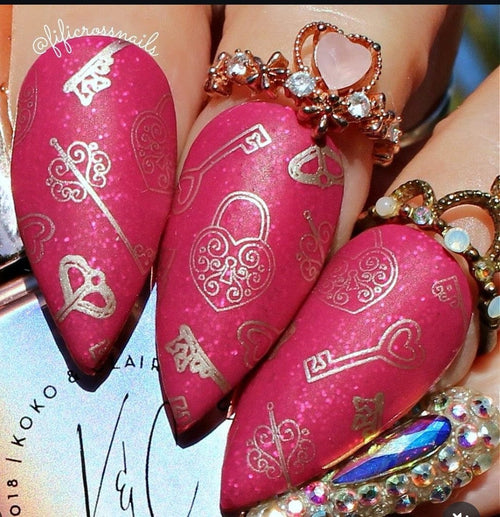 CJS-V-31 Romantic Cherub - Ongles Elaine Lemay