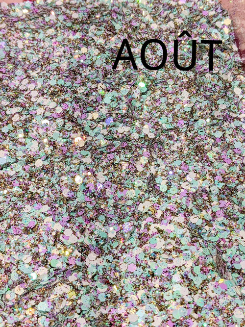 Août - Ongles Elaine Lemay