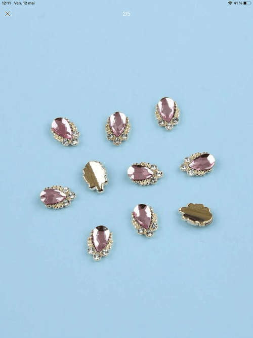 Bijoux strass rose (paquet de 10) - Ongles Elaine Lemay