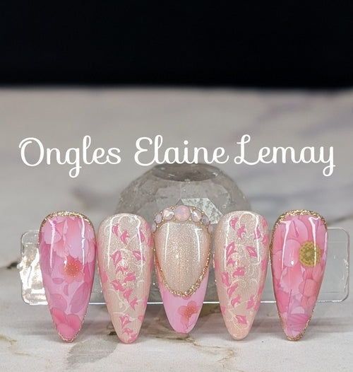 Mom’s Pearl - Ongles Elaine Lemay