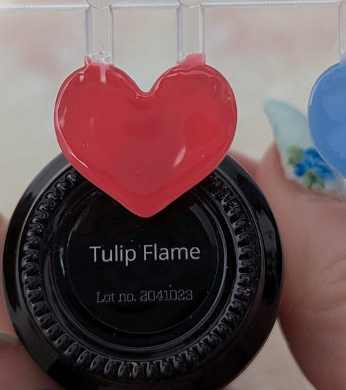 Tulip Flame - Ongles Elaine Lemay