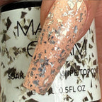 Touches of silver top coat - Ongles Elaine Lemay