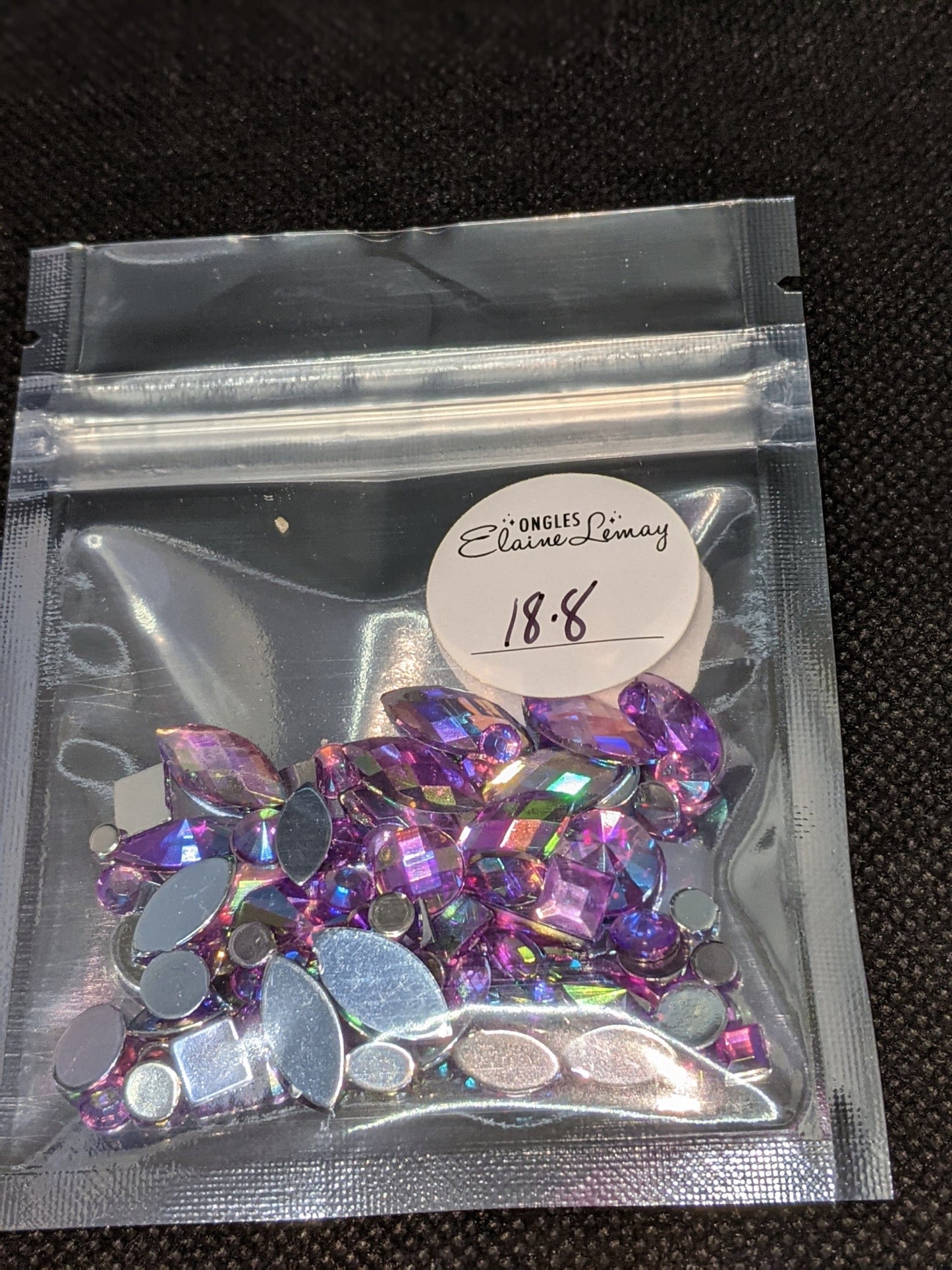 Bijoux mix en sachet 18 couleurs différentes