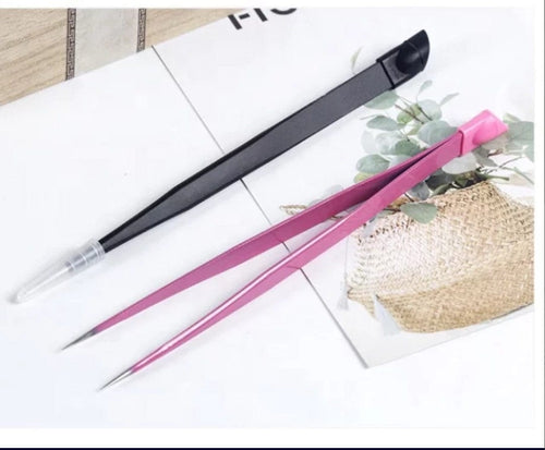 Pinces rose ou noir - Ongles Elaine Lemay