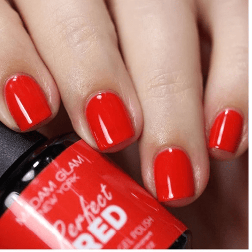 Perfect Red - Ongles Elaine Lemay