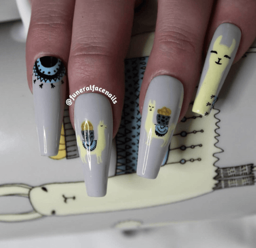 CJS-98 Love at First Llama - Ongles Elaine Lemay