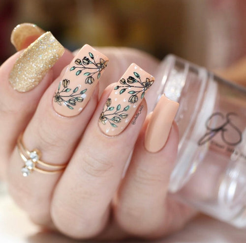 CJS-H-29 Bunny Kisses - Ongles Elaine Lemay
