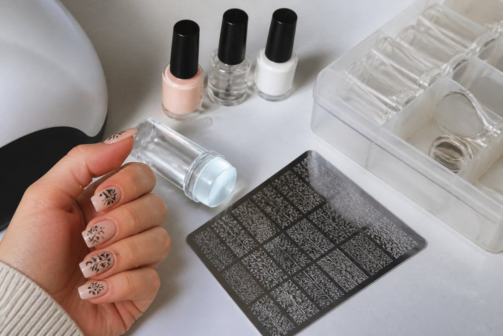 Kit Stamping Ongles Complet : Guide Professionnel