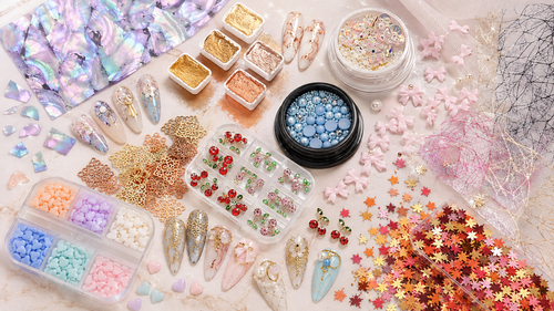 Décorations pour ongles et nail art - Ongles Elaine Lemay