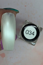 034 Angelic White vernis à stamping - Ongles Elaine Lemay