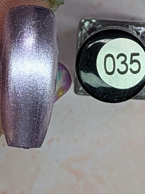 035 Paula’s Pixie Purple vernis à stamping - Ongles Elaine Lemay