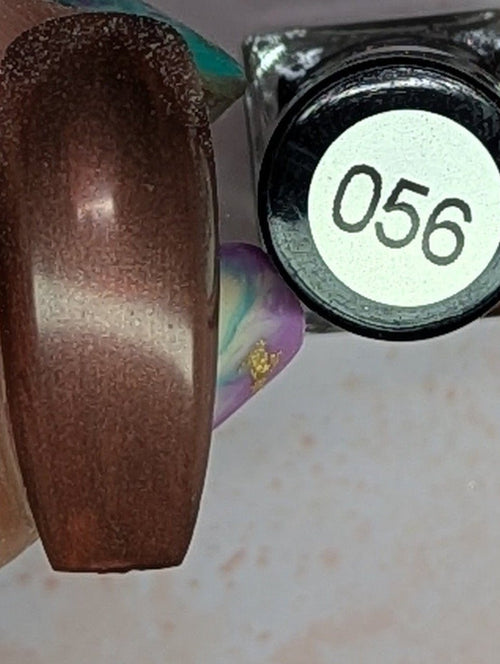 056 Salted caramel vernis à stamping - Ongles Elaine Lemay