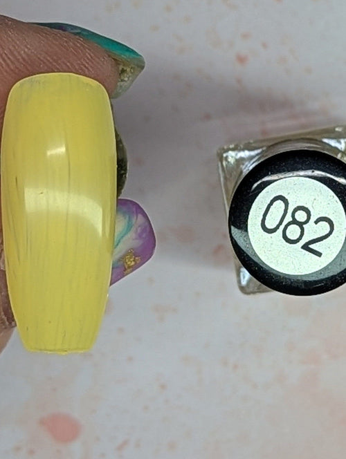 082 Vintage Twist vernis à stamping - Ongles Elaine Lemay