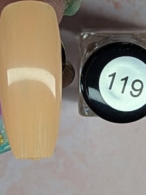 119 Peach vernis à stamping - Ongles Elaine Lemay