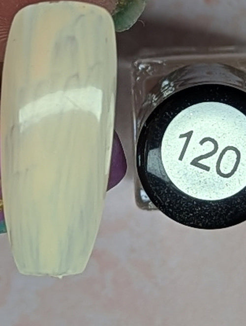 120 Milkshake vernis à stamping - Ongles Elaine Lemay