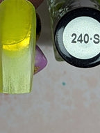 240-S Green Ginger (sheer) vernis à stamping - Ongles Elaine Lemay