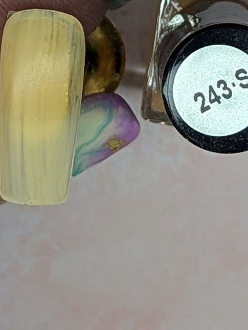 243-S Peach Parfait (sheer) vernis à stamping - Ongles Elaine Lemay