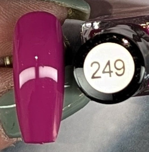 249 Raspberry Burst vernis à stamping - Ongles Elaine Lemay
