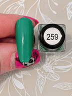 259 Winter Pine Vernis à stamping - Ongles Elaine Lemay