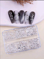 Boitier 6 options encadrés argent - Ongles Elaine Lemay 